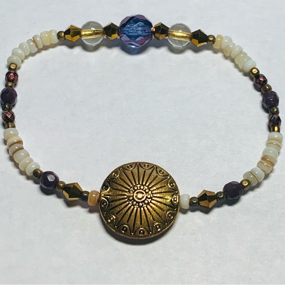 ***SOLD*** 4-Piece Artisan Hand Crafted Bracelets & Earrings Set Glass Beads - Picture 10 of 17